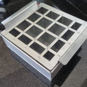 Tray Cutter Combo 9" x 9" x 3" into 16 pieces