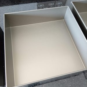 12" x 10" x 3" baking tray