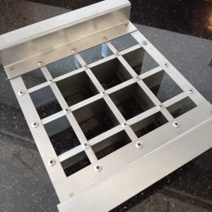 12x14x2 combo tin & cutter set 16 pieces